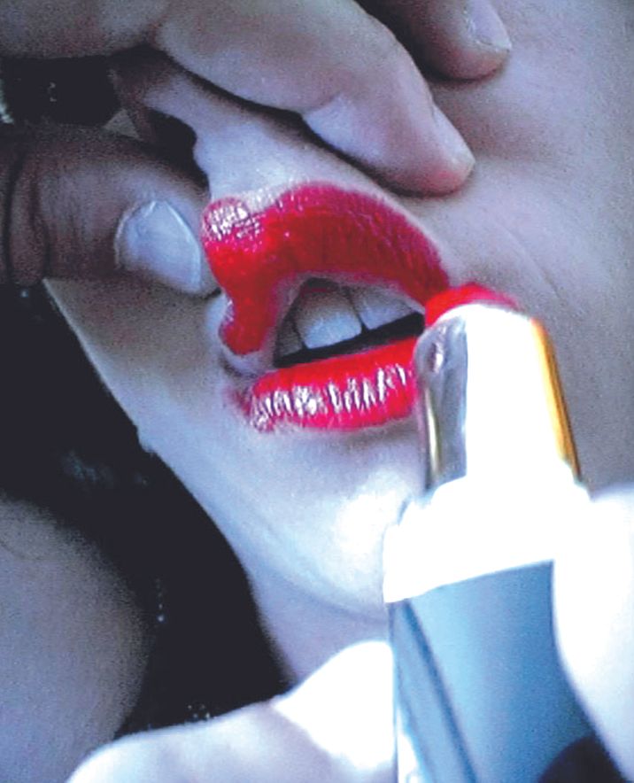 LE ROUGE A LEVRES