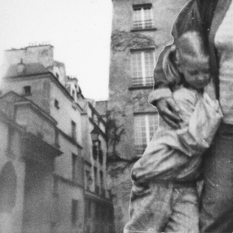 Bonjour maman! Bonjour Paris!